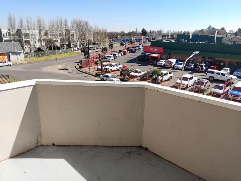 To Let 2 Bedroom Property for Rent in Baillie Park North West